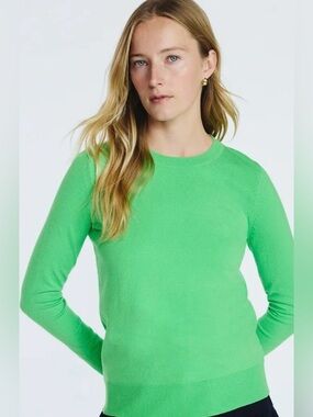 Cozy Yarn Crewneck Sweater with Long Sleeves, Lightweight